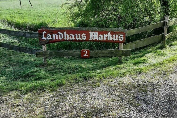 Apartment Landhaus Markus, Suederschwei Stadland Екстериор снимка